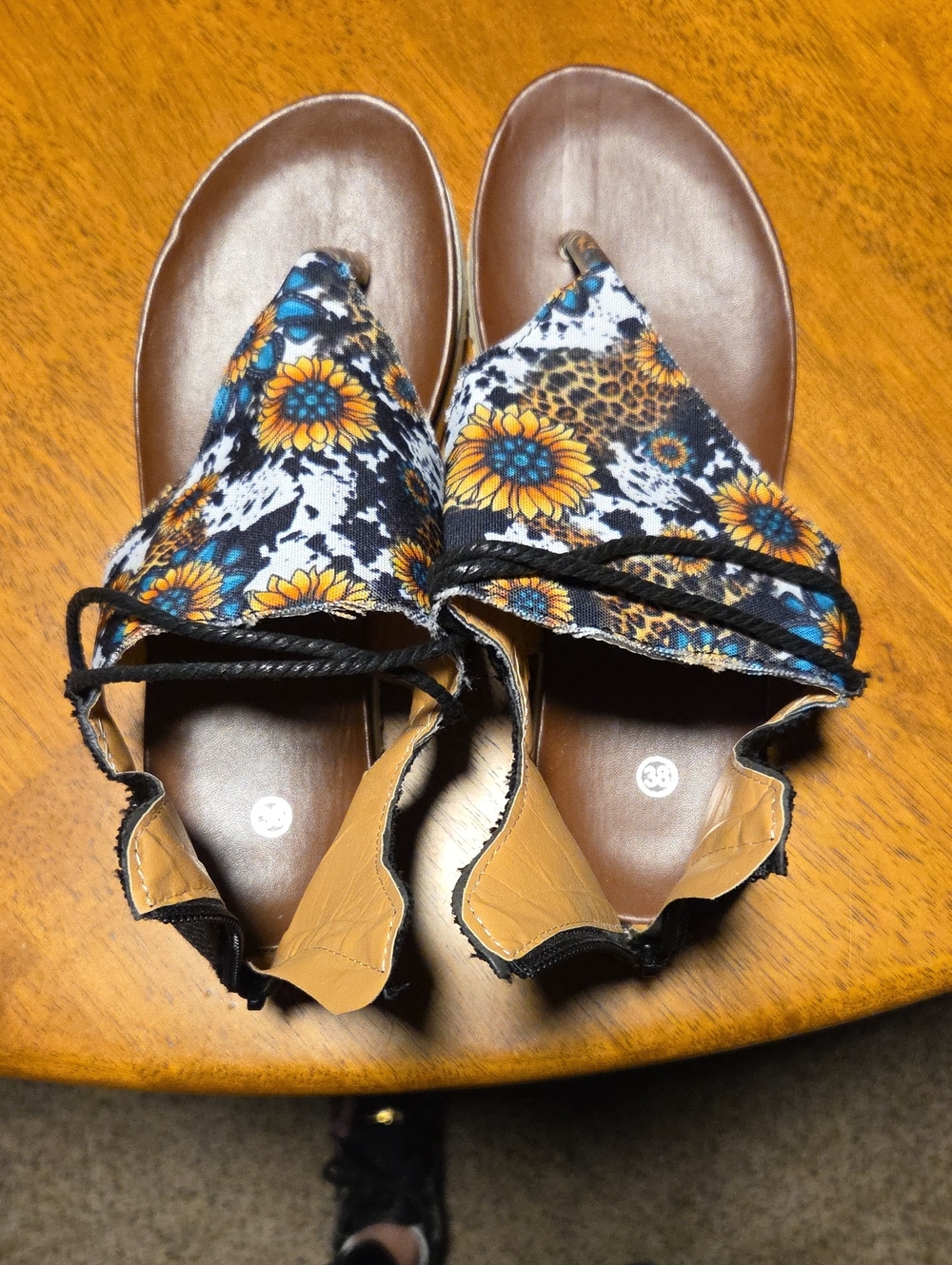Floral Sunflower Print Women's Sandals - Blue & Yellow